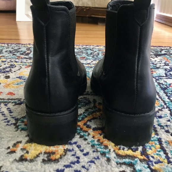 Windsor Smith Black Leather Boots - size 7.5/38.5 - Picture 3 of 5